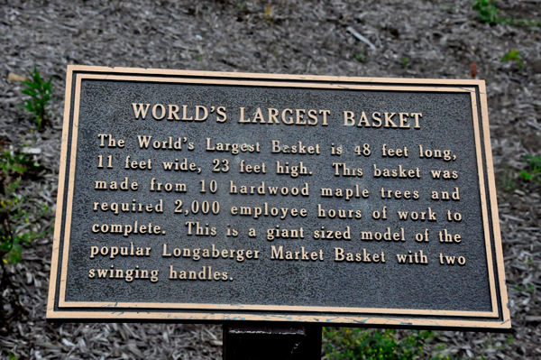 World's Largest Basket sign
